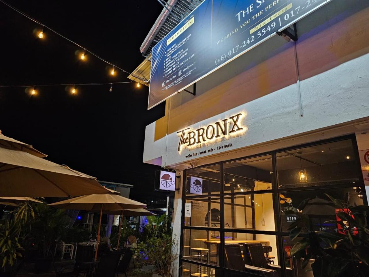 The Sky Inn Kuantan Exterior photo